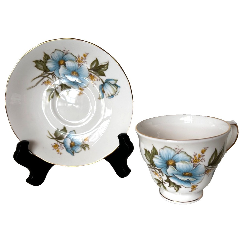 Vintage Queen Anne Bone China Tea Cup Saucer Set Blue Floral Gold Trim England